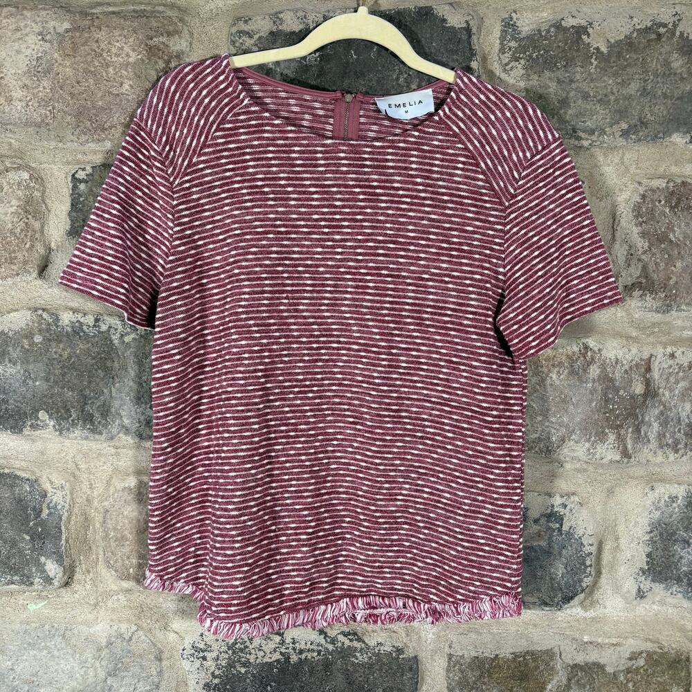 Emelia Knit Top‎ Woman's Medium Red White Striped Fringe Hem Exposed Zipper